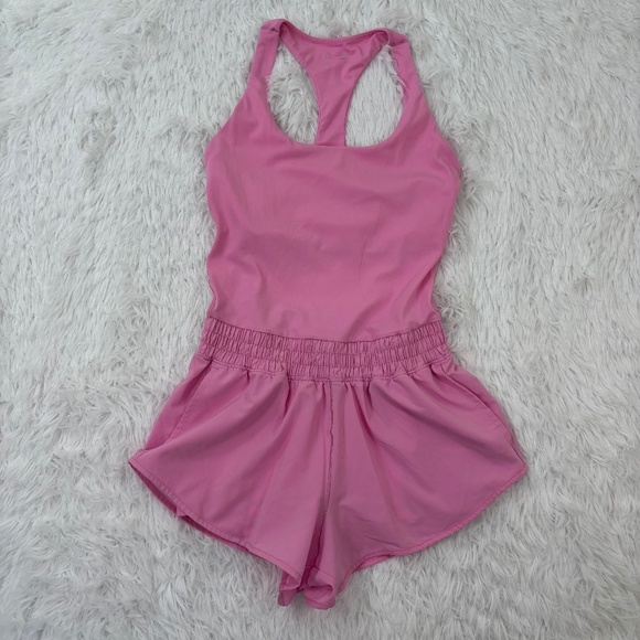 Offline by Aerie Racer Back Tank/Shorts Romper Size Small - Picture 1 of 4
